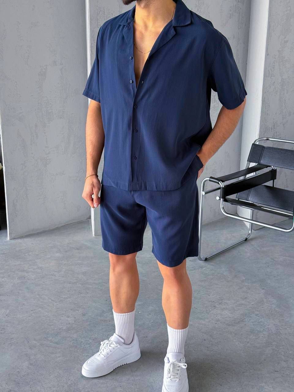 Camicia e Shorts